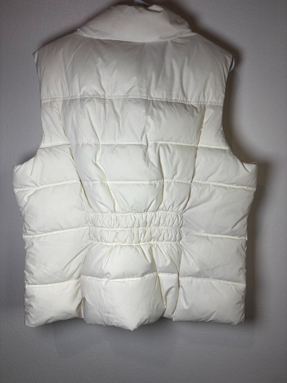 GAP White Puffer Vest Jacket - Size XL - Picture 2 of 3